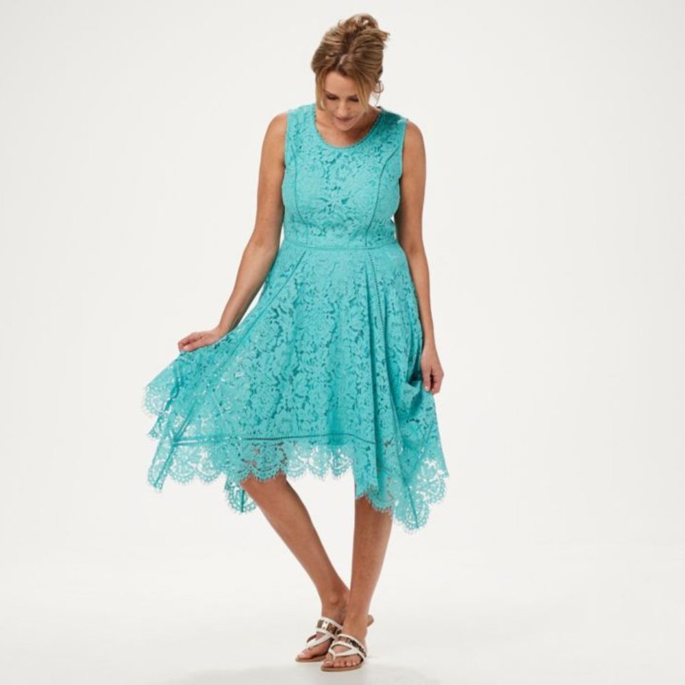 Isaac Mizrahi Regular Handkerchief Hem Floral MIDI